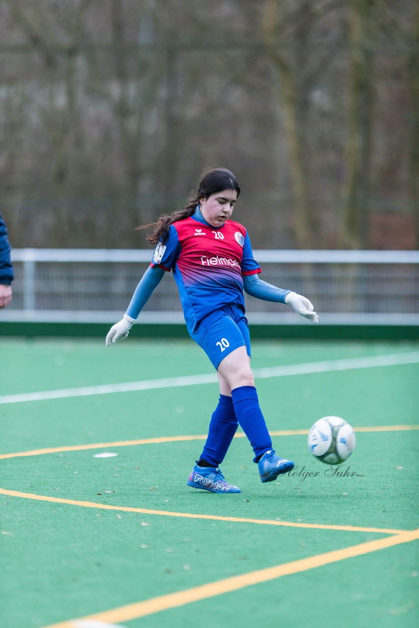 Bild 235 - wCJ VfL Pinneberg - mDJ VfL Pinneberg/Waldenau : Ergebnis: 1:3